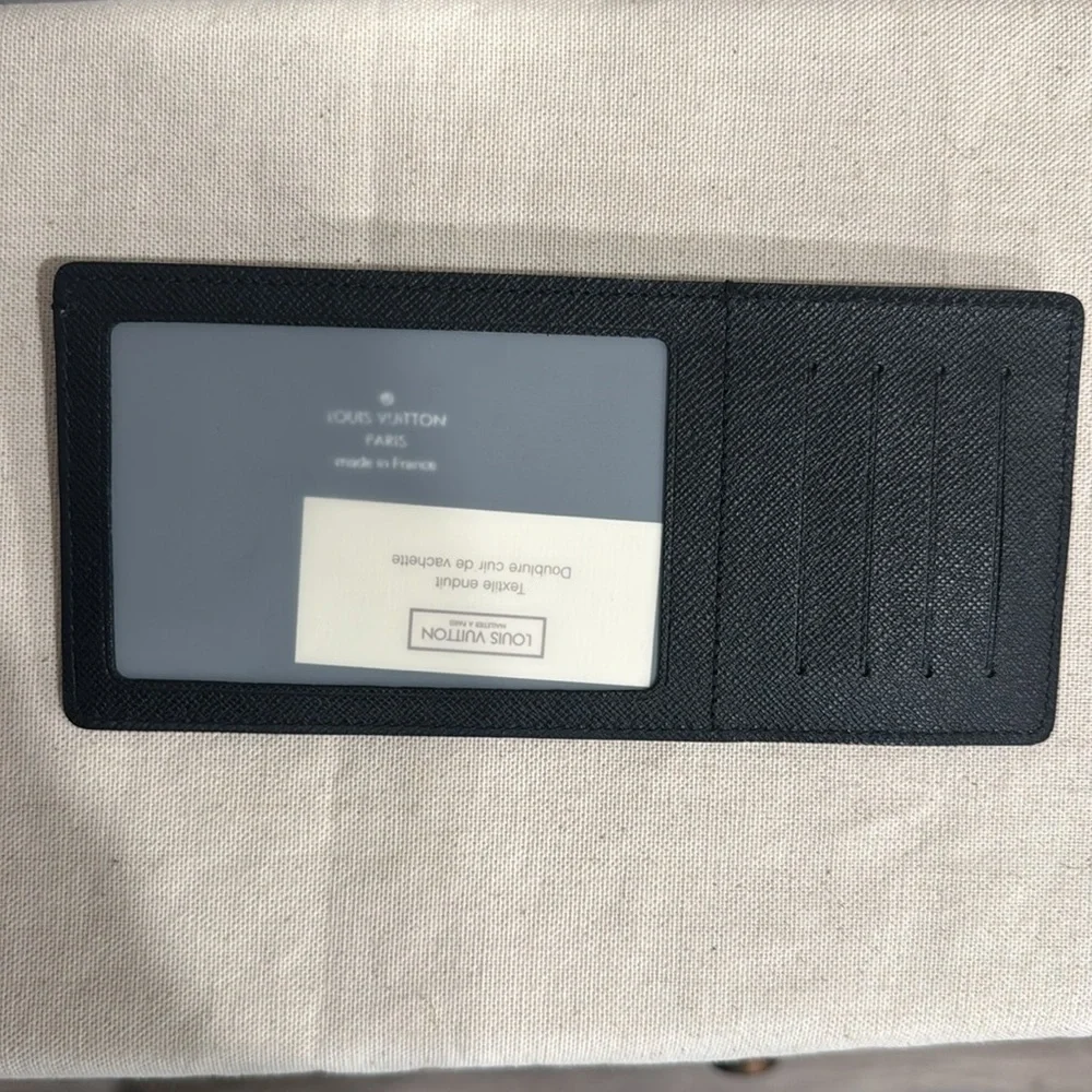 New Louis Vuitton Damier Graphite Wallet Card Holder - Picture 3 of 4